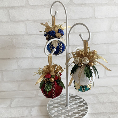 オーナメント2023・クリスマスオーナメントボール・木の実・ザルツ