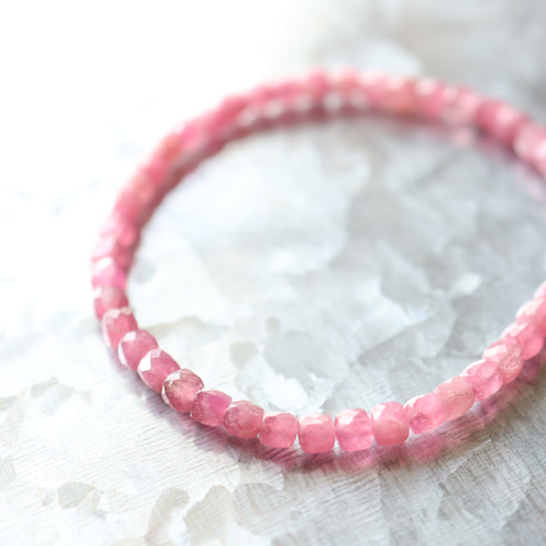 ete. K18YG. ブレスレット　　ピンクトルマリン ete. K18YG. ブレスレット ピンクトルマリン