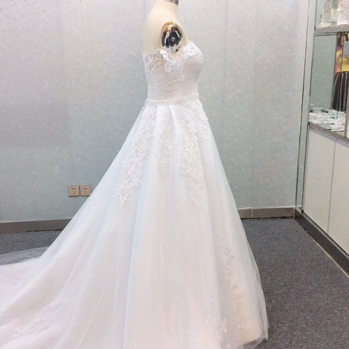 高品質！豪華！ウェディングドレス オフショルダー プリンセスライン  