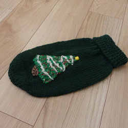 胴回り約38㎝  あったかニットクリスマスツリーウェア 【送料込み】冬　犬服　手編み 1枚目の画像