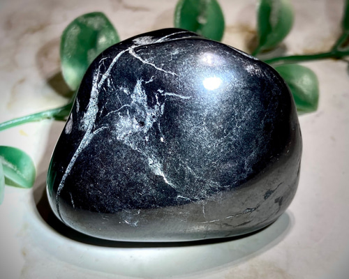 鉱石、握り石、 勝負•健康】ヘマタイト タンブル 握り石 原石 天然石 東洋占星術師の娘