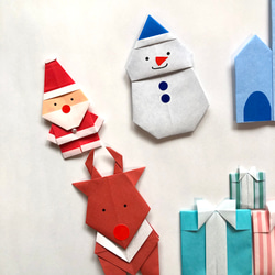 折り紙　クリスマス　サンタクロースとミニサンタクロース　壁面飾り【送料無料】 2枚目の画像