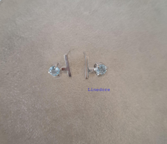 【ユーカリ】シルバーピアス　LPE004ブルートパーズ