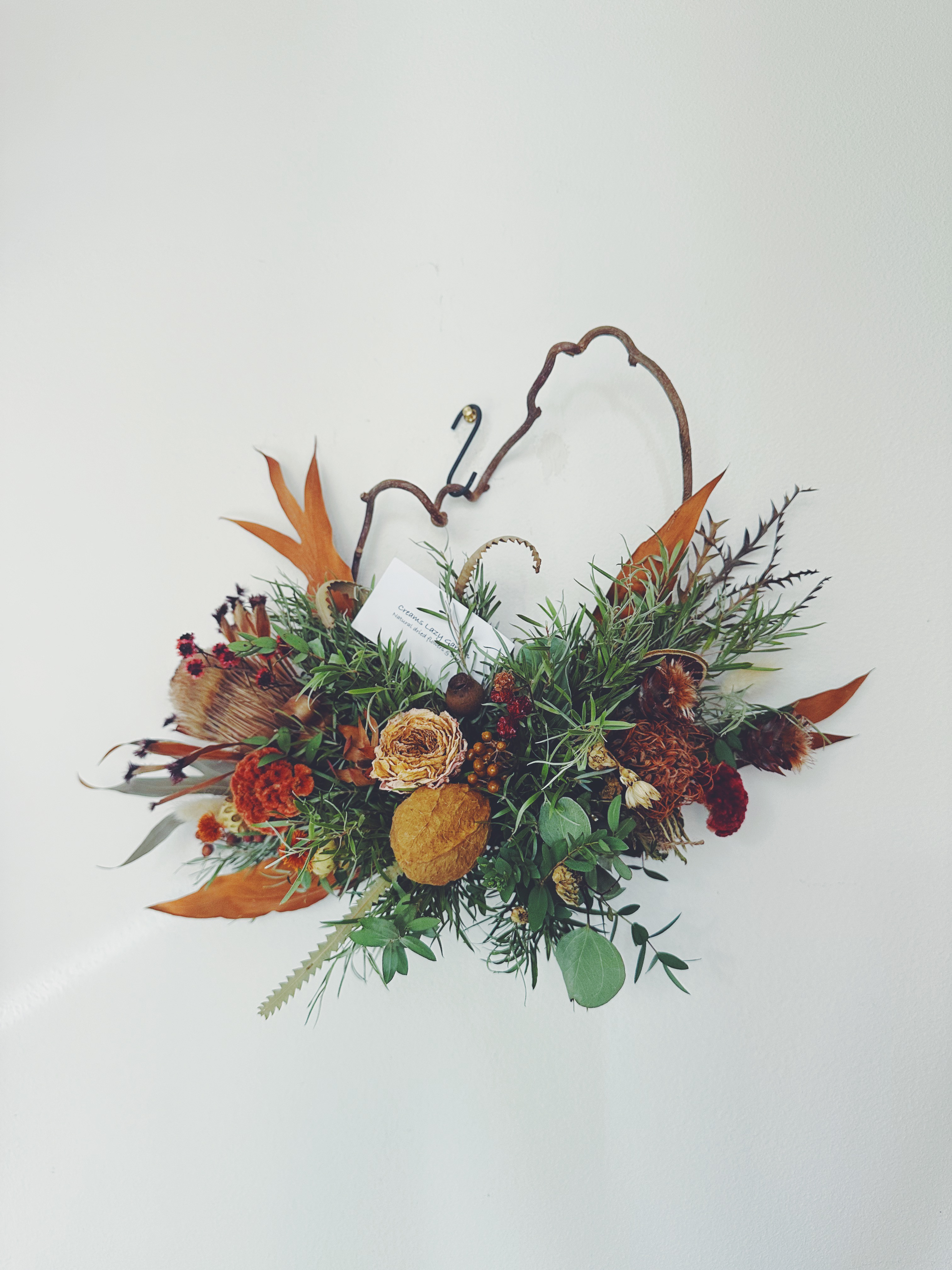 sold プロテアリース プロテア&ハスの実 秋のドライフラワーリース リース fu.wa.ran