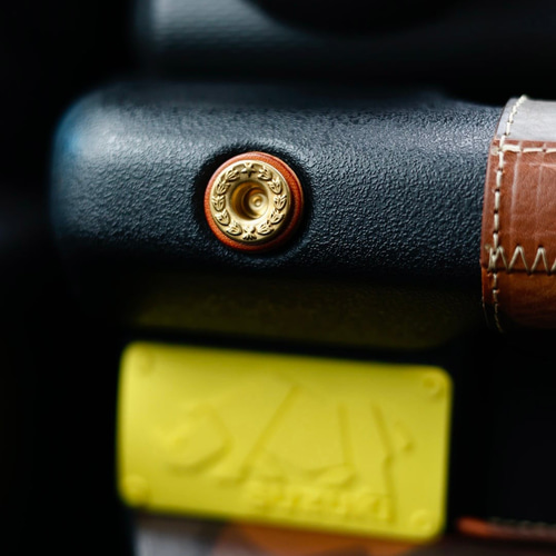 真鍮　大きな葉っぱオブジェ 62d56fcc2359b0e66e5352a651938a