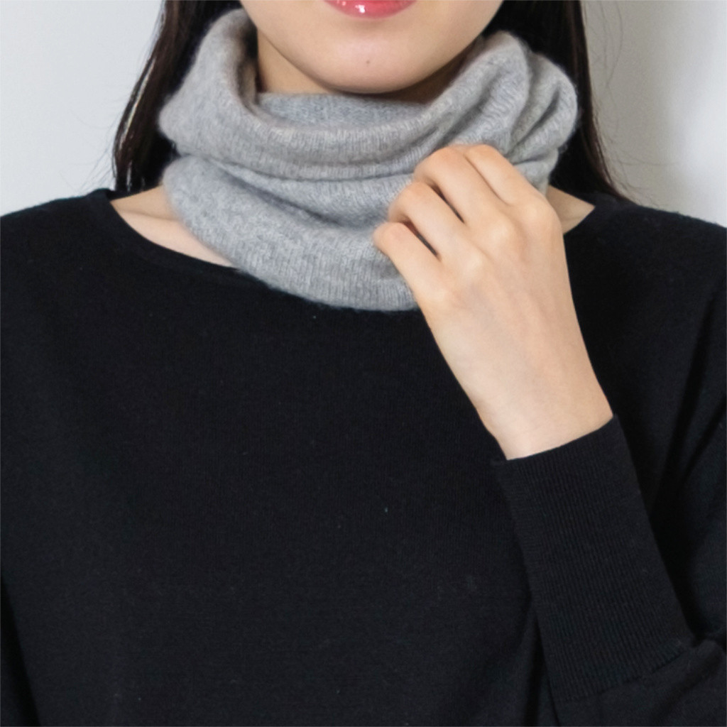 100%カシミヤ ライトウェイトネックウォーマー Grey