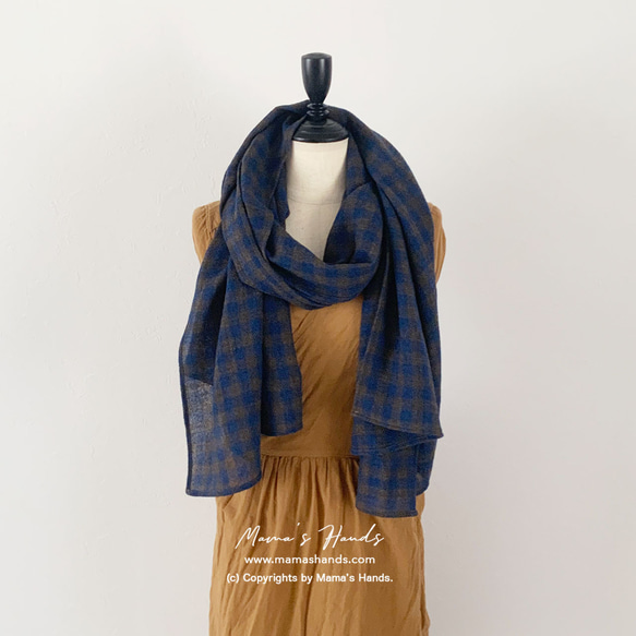 ★僅限2件★時尚薄紗羊毛藍x棕格紋優質秋冬披肩 第7張的照片