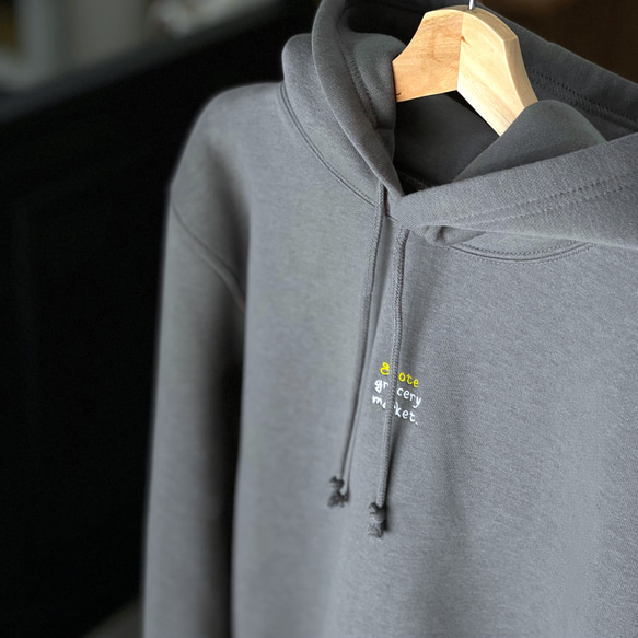 8GM petite rogo & cart パーカー【在庫限り】 3枚目の画像