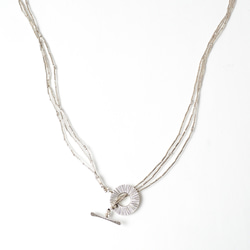 'mantel-top' triple long necklace 2枚目の画像