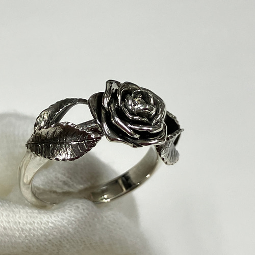 薔薇リング 11号サイズ 薔薇アクセサリー 記念日 プレゼント 誕生日 ご