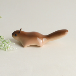 モモンガ （木 動物 置物 / wooden animal / flying squirrel / figurine ) 4枚目の画像