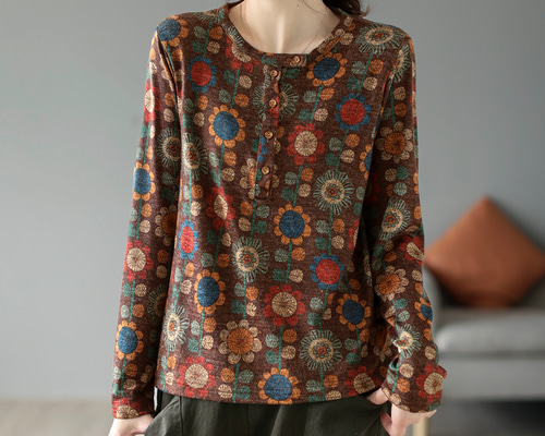 美品✨レオナール カットソー 秋服 Tシャツ 花柄 冬服 プルオーバー 絹 毛 レオナール スポーツ 花柄 カットソー モックネック ハーフジップ
