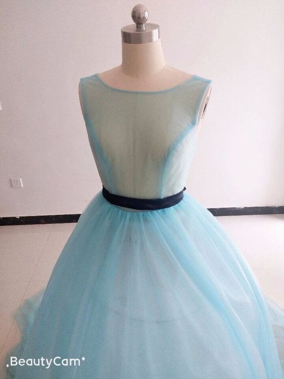 エレガント ウエディングドレス カラードレス用全身オーバースカート　トップス付きドレス　バックリボンサイズ調整可能 2枚目の画像