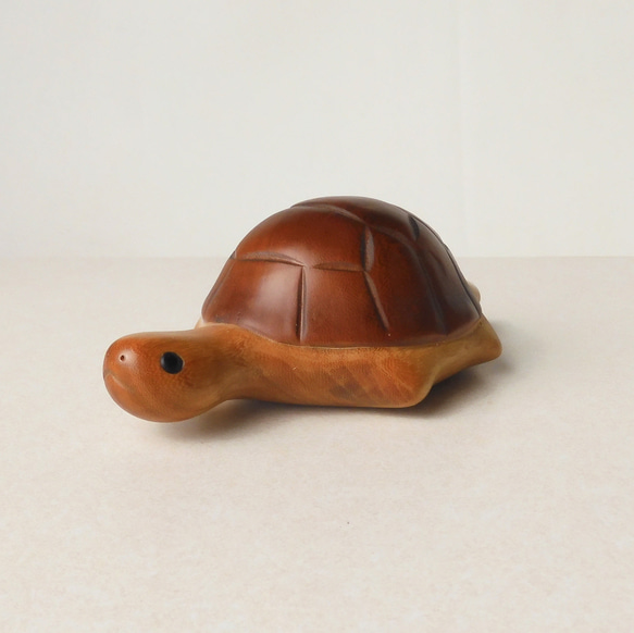 櫸木龜（木頭/動物/雕像）陸龜/木頭動物/雕像 第2張的照片