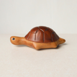 櫸木龜（木頭/動物/雕像）陸龜/木頭動物/雕像 第1張的照片