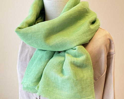 エバゴス　　リトアニアリネン手織りストール　GREEN エバゴス リトアニアリネン手織りストール GREEN 小物