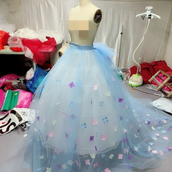 豪華！ウエディングドレス  カラードレス用オーバースカート　オーバードレス　お花びら、取り外し可能バックリボン付き　 5枚目の画像