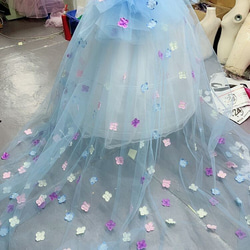 豪華！ウエディングドレス  カラードレス用オーバースカート　オーバードレス　お花びら、取り外し可能バックリボン付き　 4枚目の画像