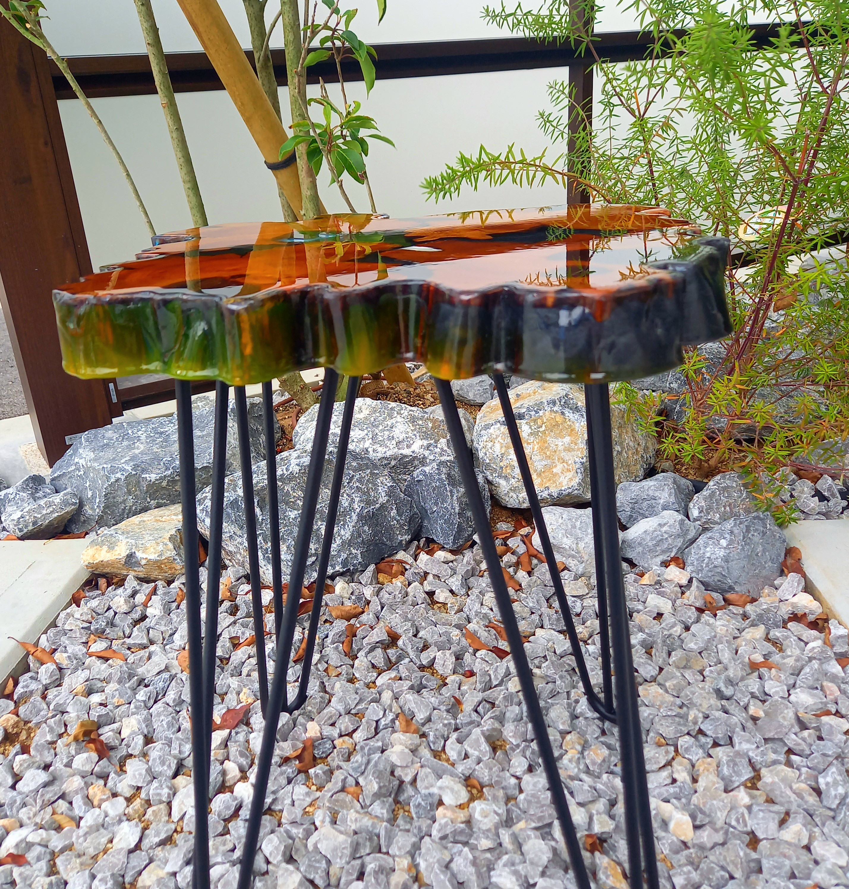 レジン　サイドテーブル　青森ヒバ