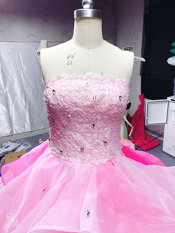 婚紗 上衣僅適用於彩色禮服 設計可更改 珠子 珍珠粉色 蕾絲 第1張的照片