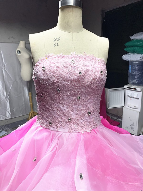ウエディングドレス  カラードレス用トップスのみ　デザイン変更可能　ビーズ　パール　ピンク　レース 3枚目の画像