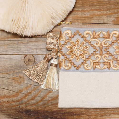 インド刺繍リボン ポーチ ［M］ ポーチ Jewelino 通販 16729423