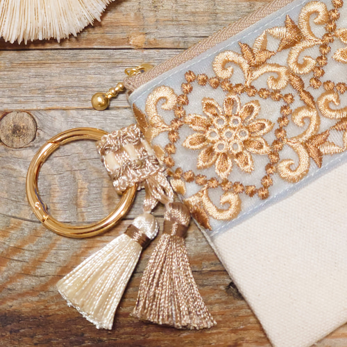 インド刺繍リボン ポーチ ［M］ ポーチ Jewelino 通販 16729423