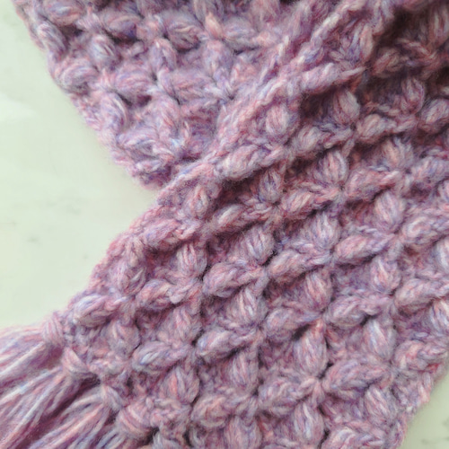 マフラー バタフライ ふわふわ 紫 MIX フリンジ 編み 編み物 手編み