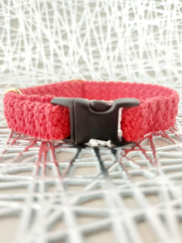 猫の首輪　赤(レッド)　セーフティーバックル　模様編み 3枚目の画像