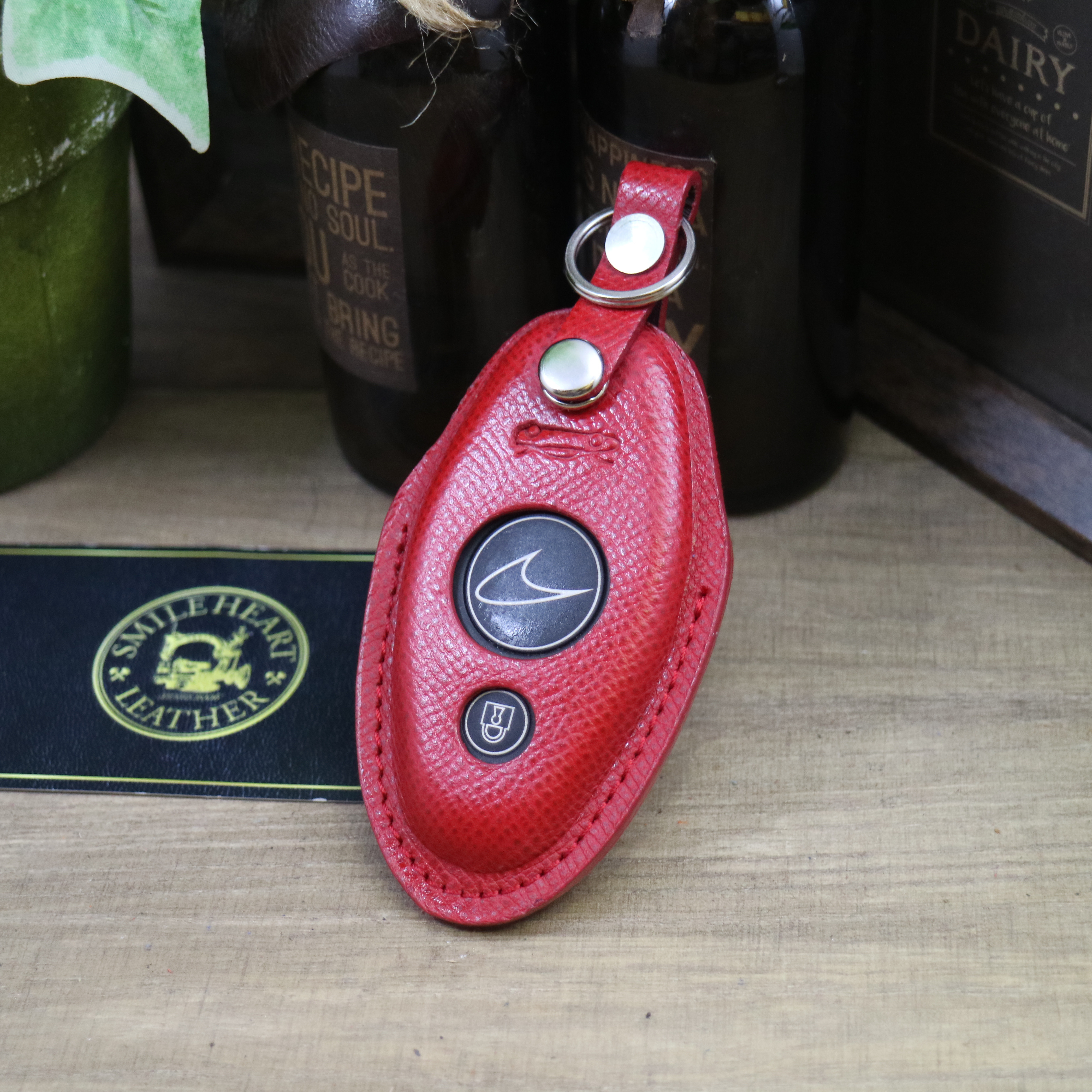 名入れ 無料 キーケース 本革　マクラーレン 540 570 600 720 76 ヴォーエプソン【レザーキースーツ】