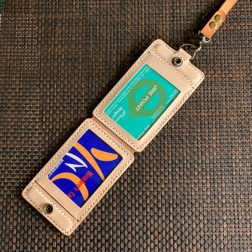 4面+鍵ﾎﾟｹｯﾄ・ヌメ革生成り】IDカードケース CC-30w 定期入れ 身分