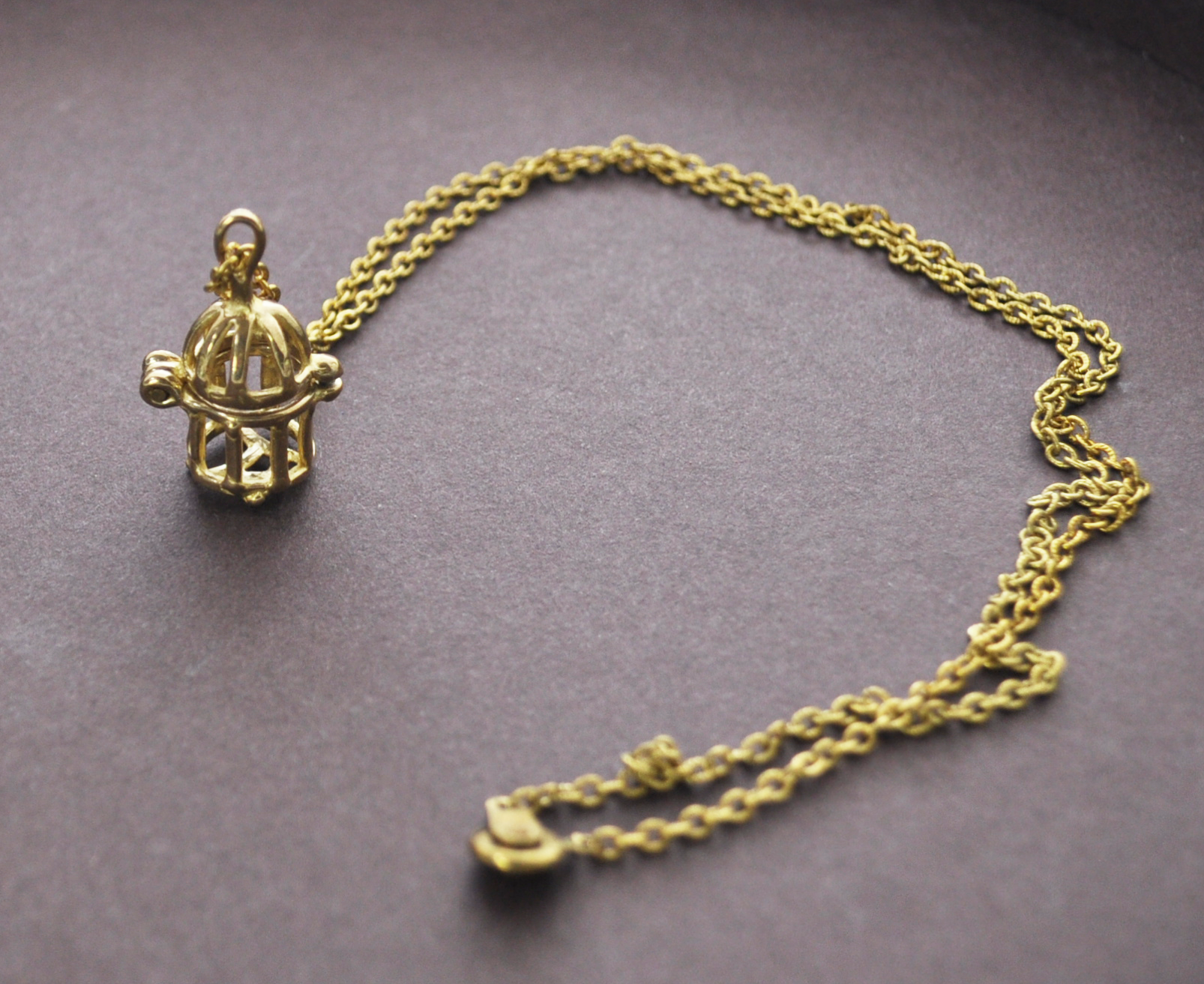 真鍮のポマンダーペンダント：《鳥籠 02/Cage 02》