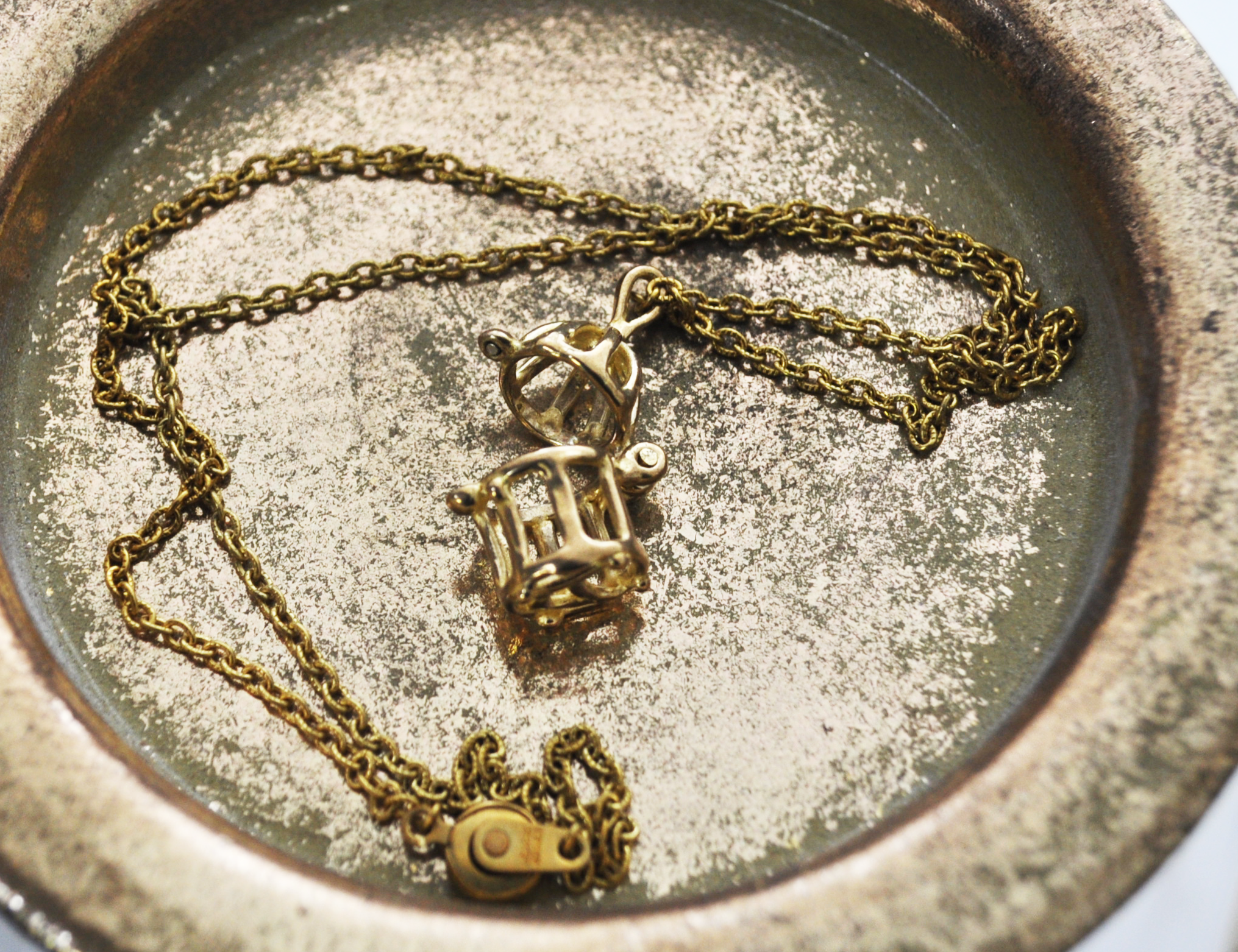 真鍮のポマンダーペンダント：《鳥籠 02/Cage 02》