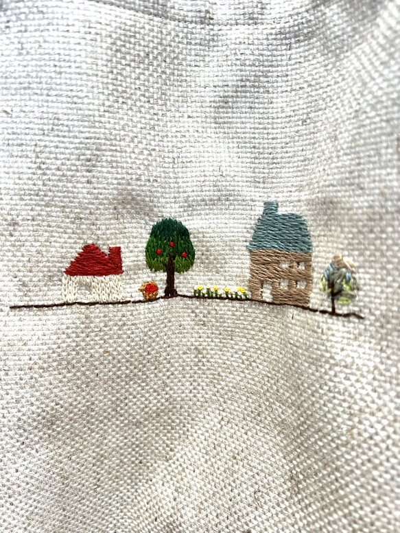 北欧刺繍くったりトートバッグ 2枚目の画像