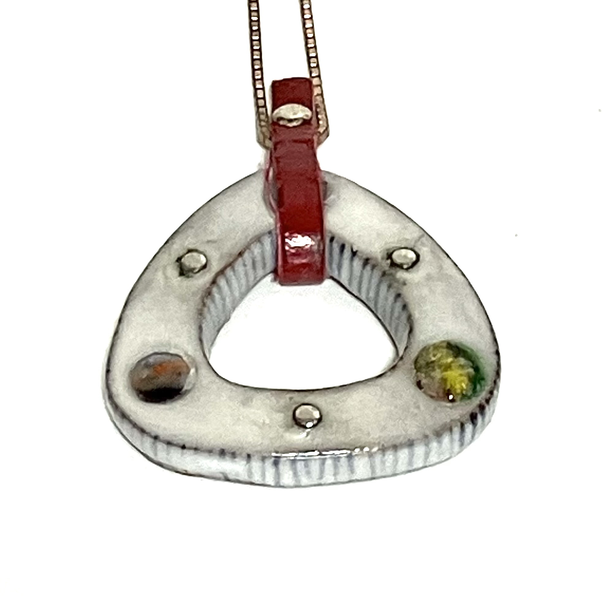 ペンダントヘッド　ホワイト