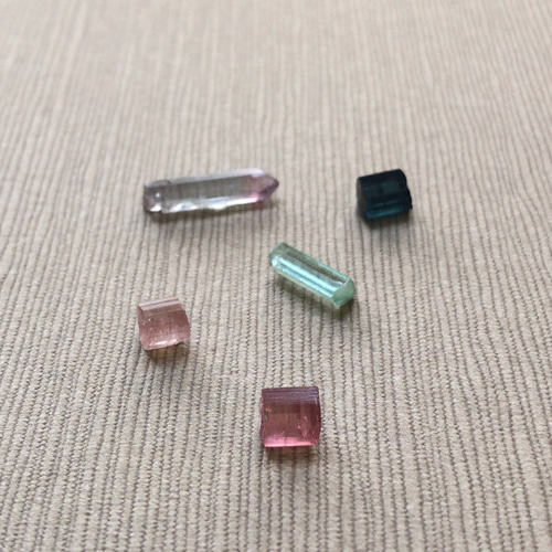 原石（トルマリン） お買得】トルマリン原石セット18 天然石 HOSHIKUZU-YA 通販