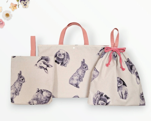 わた♪です2-1フリル付レッスンバッグ５点セット ピンクうさぎ×サーモンP わた♪です2-1フリル付レッスンバッグ5点セット ピンクうさぎ