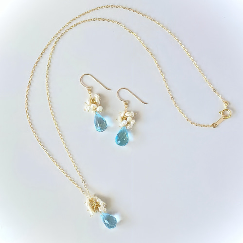ブルートパーズと淡水パールのネックレス＆ピアス／イヤリング 14kgf 