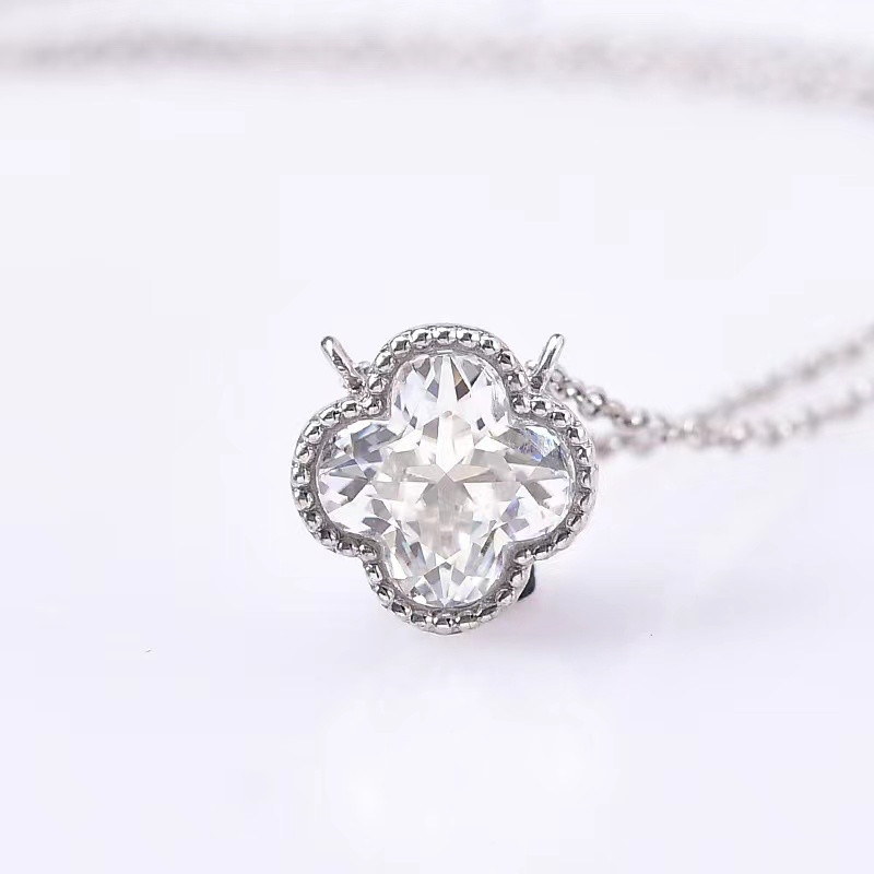 クローバーネックレス(DNC30100)