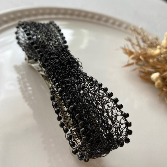 ヘアアクセサリー リボン バレッタ 黒 ブラック 大きめ レース 上品 8cm M シック 再販 クリスマス 3枚目の画像