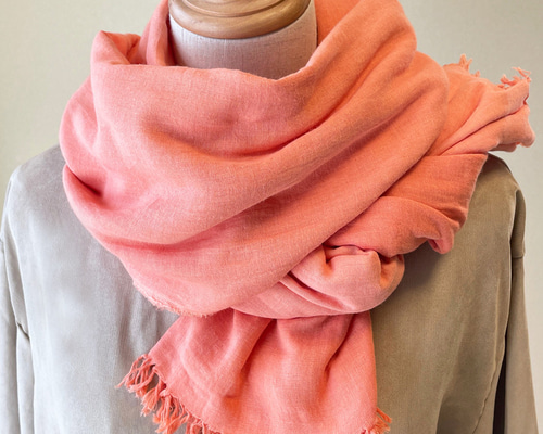 手染め・大判コットンガーゼストール サーモンピンク ストール Tama