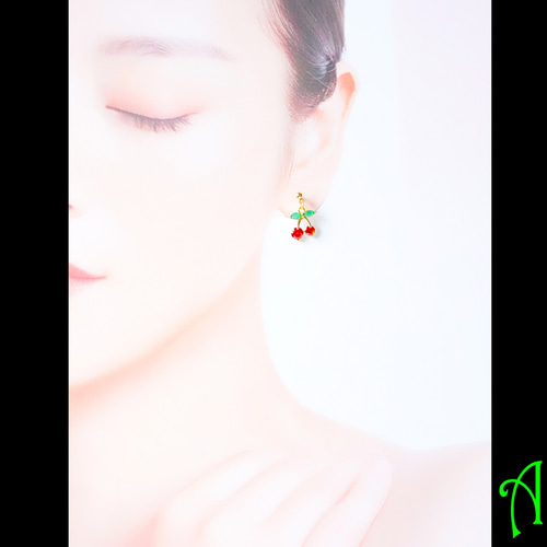 さくらんぼ 葡萄 柑橘 リンゴ｣ 32【イヤリング(ピアス交換可