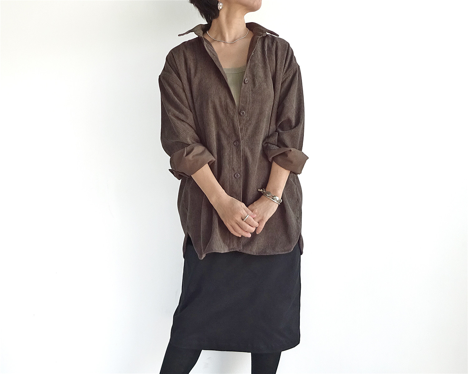 コーデュロイオーバーサイズシルエットシャツ（ブラウン）