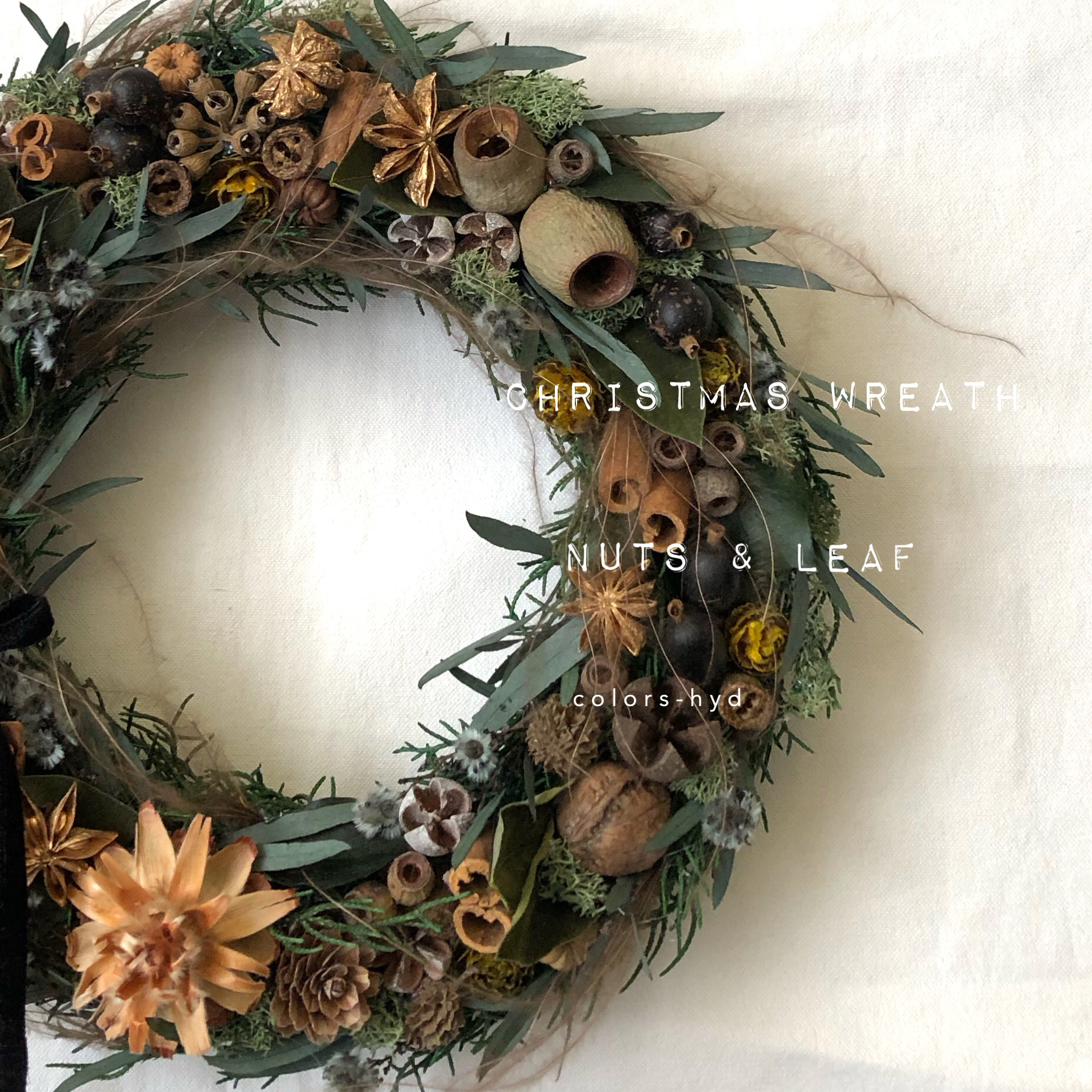 木の実やシナモン香るプリザープドフラワーリース