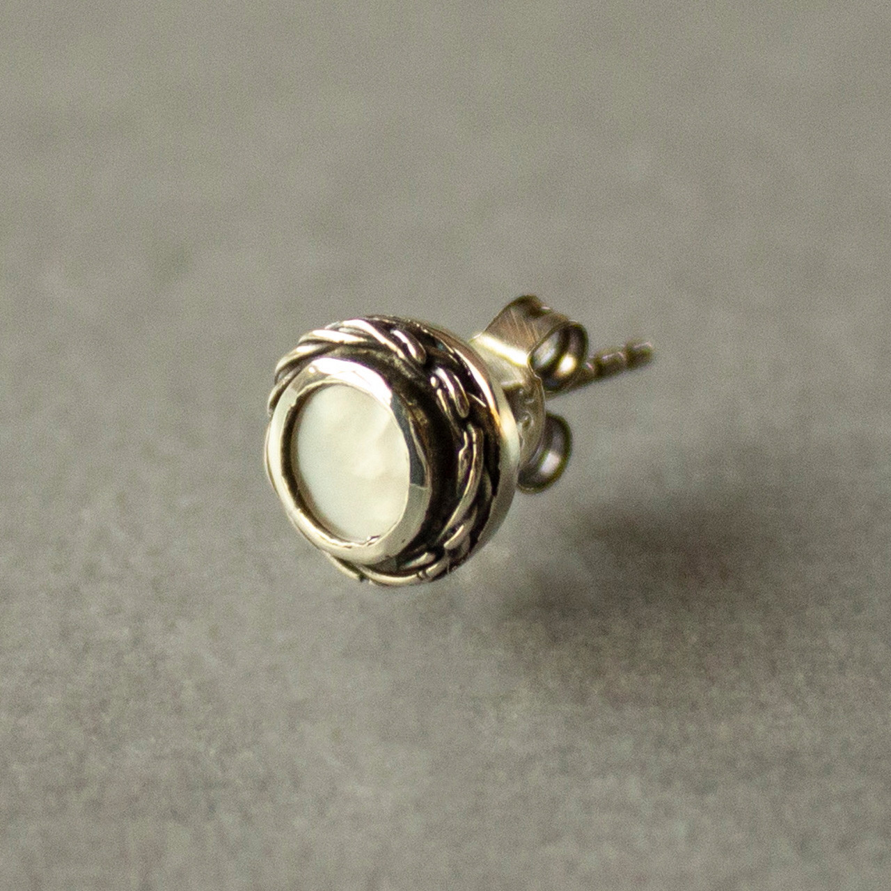 silver925 ピアス  -mirrorstone Pierce- (Circle) #白蝶貝　スタッドピアス