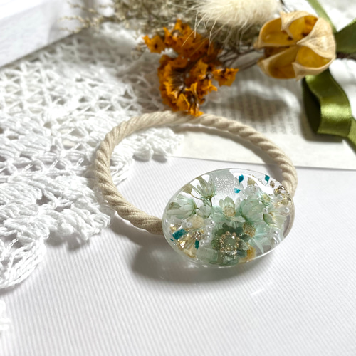 秋いろ ／ ボタニカル レジン ヘアゴム ／ 大人 ドライフラワー