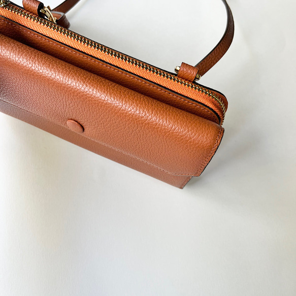 本革 　超軽量　お財布ショルダー　スマホショルダー　L字型財布　お財布ポシェット　長財布 