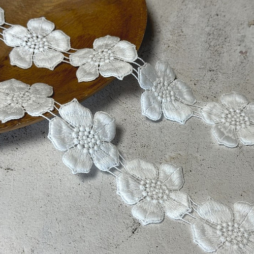 2m コットンケミカルレース 5弁の花柄 モチーフ 日本製 lace-No,173
