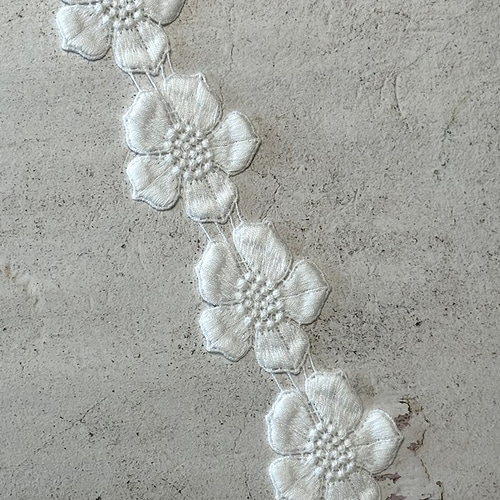 2m コットンケミカルレース 5弁の花柄 モチーフ 日本製 lace-No,173
