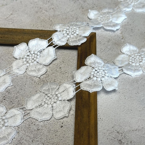 2m コットンケミカルレース 5弁の花柄 モチーフ 日本製 lace-No,173